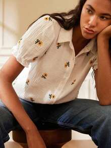 Blusa suelta con bordado elegante y de estilo retro francés, adecuada para mujeres jóvenes en primavera/verano - Blanco - Ver 1