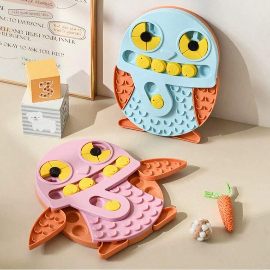 Thảm liếm và ngửi hình cú nhiều màu sắc cho thú cưng, đồ chơi xếp hình tương tác giúp ăn chậm cho mèo và chó, bát đựng thức ăn ẩn chống nghẹn và chống trượt, đồ chơi giúp giảm buồn chán và làm phong phú môi trường sống cho thú cưng trong nhà, thúc đẩy thói quen ăn uống lành mạnh và giảm lo lắng, hoàn hảo cho việc cho ăn hàng ngày, huấn luyện và chơi tương tác, món quà Giáng sinh, Lễ Tạ ơn hoặc sinh nhật tuyệt vời cho thú cưng nhỏ đến trung bình. - Nhiều màu - Xem 1