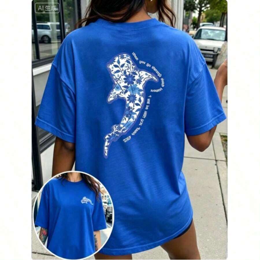 Women's Fun Graphic T-Shirt, Loose Fit, Round Neck, With Whale Print And Slogan In Contrasting Colors, Casual Summer Top, Cute Animal Design, Ocean Lover T-Shirt, Whimsical Print, Free Shipping. - 藍色 - 查看 1