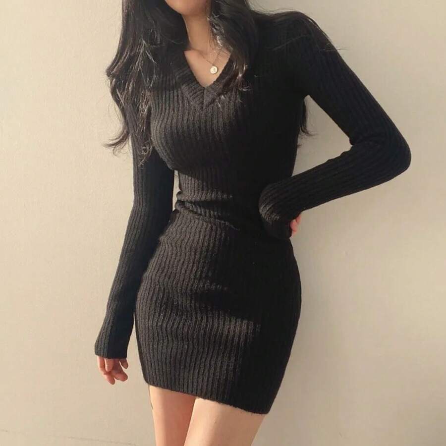 2025 Otoño Color sólido cuello en V Slim Fit manga larga vestidos de punto de las mujeres Otoño Invierno elegante Casual Mini vestido - Negro - Ver 1