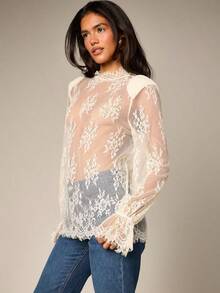 AiiRZ Blusa de encaje transparente con mangas largas de campana, cuello alto, estampado floral y superposición transparente - Beis - Ver 5