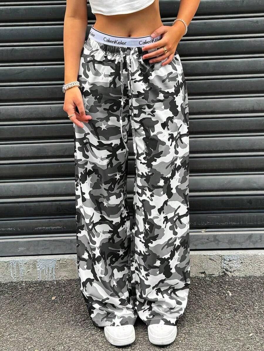 Pantalones anchos de mujer con estampado de camuflaje y cordón a la cintura, de uso casual - Gris - Ver 1