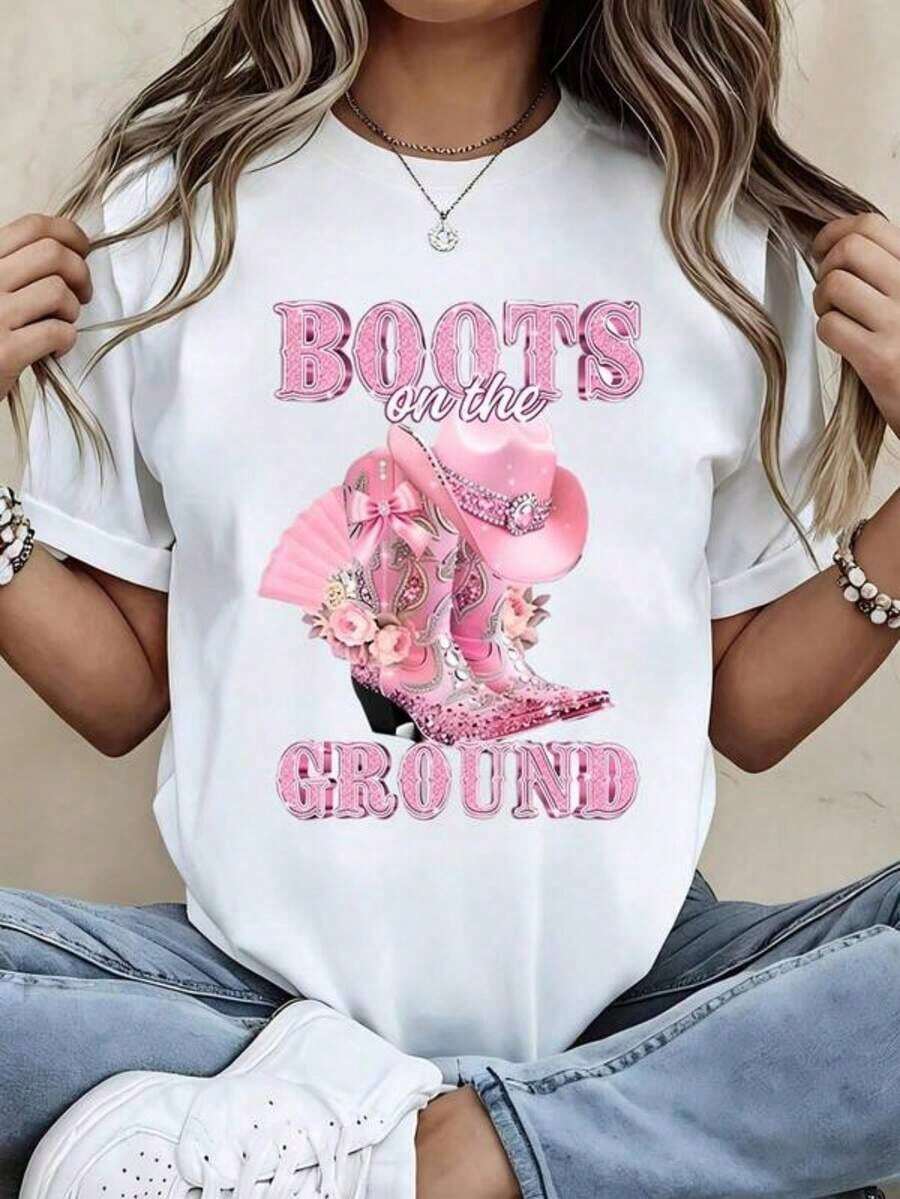Camisetas Casuales para Mujer, Camiseta de Cuello Redondo con Estampado Gráfico de Botas Vaqueras Rosadas y Sombrero, Manga Corta, Ropa Casual para Festivales de Música Country y Atuendos Diarios, Camiseta para Mujer, Estilo Y2K, Camisetas de Moda de Verano, Conjuntos y Tops Casuales de Streetwear. - Blanco - Ver 1