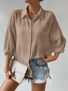 Camisa de mujer minimalista y casual de unicolor con botones delanteros, textura y hombros caídos - Caqui 2 - Ver 11