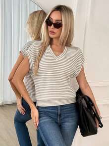 Camiseta casual de mujer de unicolor con cuello en V, mangas cortas tipo murciélago, para usar con vaqueros - Marrón Mocha - Ver 8