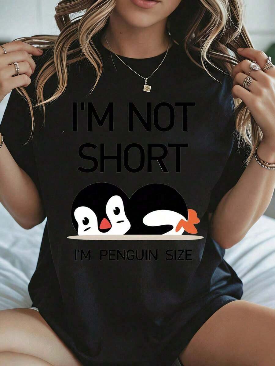 Stylish And Casual Women's Short-Sleeved, Cute Women's T-Shirt With A Fun Penguin Print, "I'm Not Short, I'm A Penguin", One Size Fits All, White, Loose Fit, Casual For Everyday Wear In Summer And Autumn. - 黑色 - 查看 1