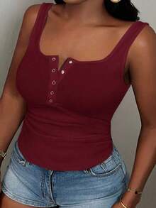 Camiseta sin mangas negra casual y versátil con cuello en U profundo y espalda de tirantes - Burdeos - Ver 6