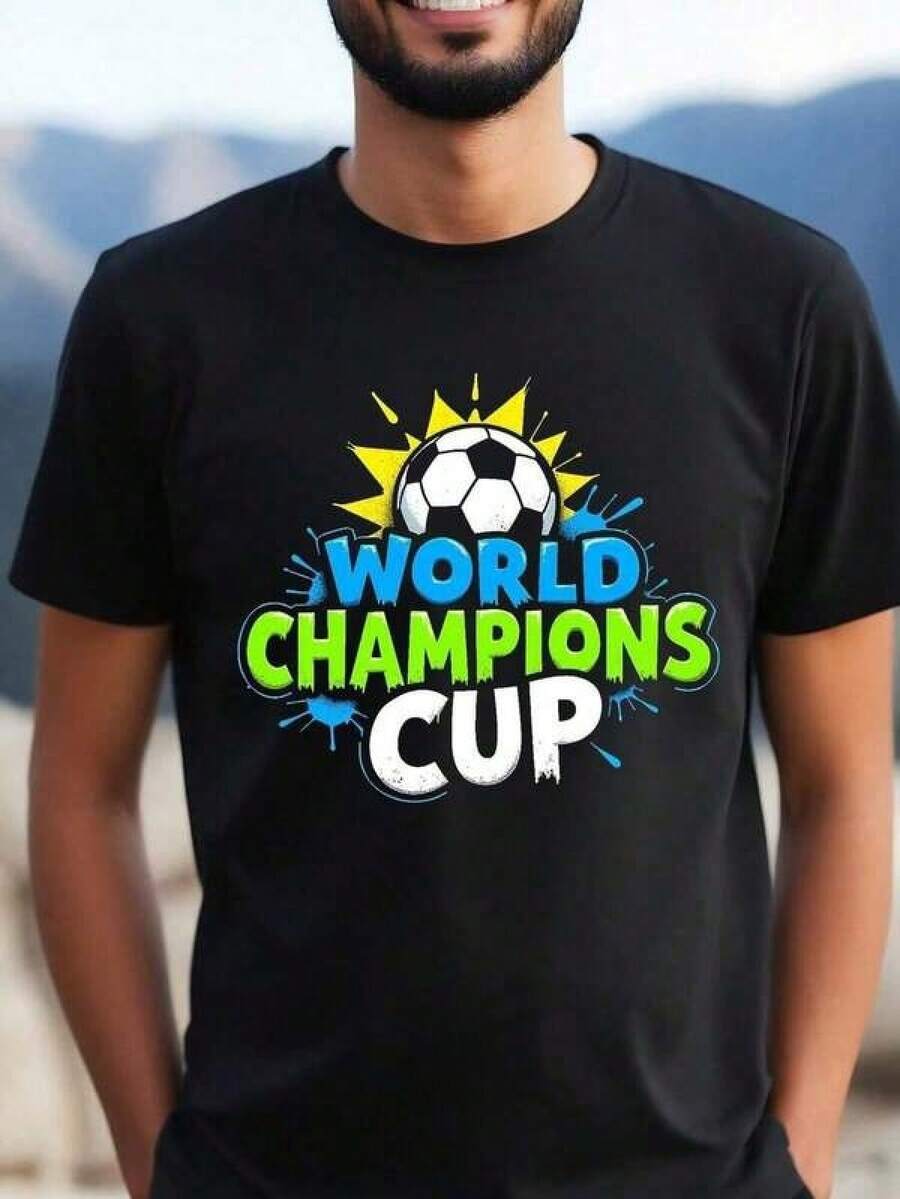 Camiseta gráfica para hombres "Copa de Campeones del Mundo" - Azul marino, manga corta, tejido de punto micro-elástico, camiseta casual de verano con diseño de balón de fútbol y rayos, mezcla de algodón transpirable, camiseta de ajuste regular |     Camiseta con Tema de Fútbol |     Tejido microelástico - Negro - Ver 1