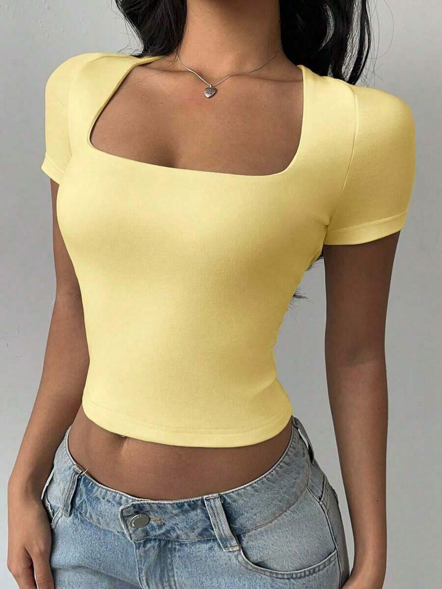 Top corto ajustado de mujer de punto con cuello convertible de unicolor - Amarillo claro - Ver 1
