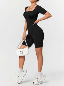 Mono corto de manga corta con cuello cuadrado negro, mono ceñido y delgado apto para el verano para mujeres - Negro - Ver 3