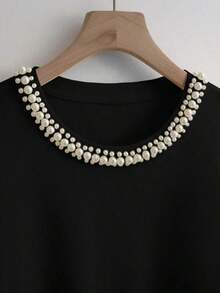 Desde la primavera hasta el verano, nuevas llegadas en la parte superior de verano: Día de San Valentín, elegante parte superior de mujer, parte superior de color albaricoque, camiseta, cuello redondo, adornos con cuentas, mangas cortas, estiliza - Negro - Ver 4