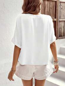 Camisa suelta de verano para mujer con botones, mangas cortas de murciélago y cuello en V de unicolor - Blanco - Ver 2