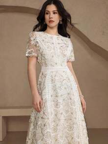 Vestido corto con adorno de encaje en las mangas, vestido mini elegante y refinado - Dorado - Ver 4