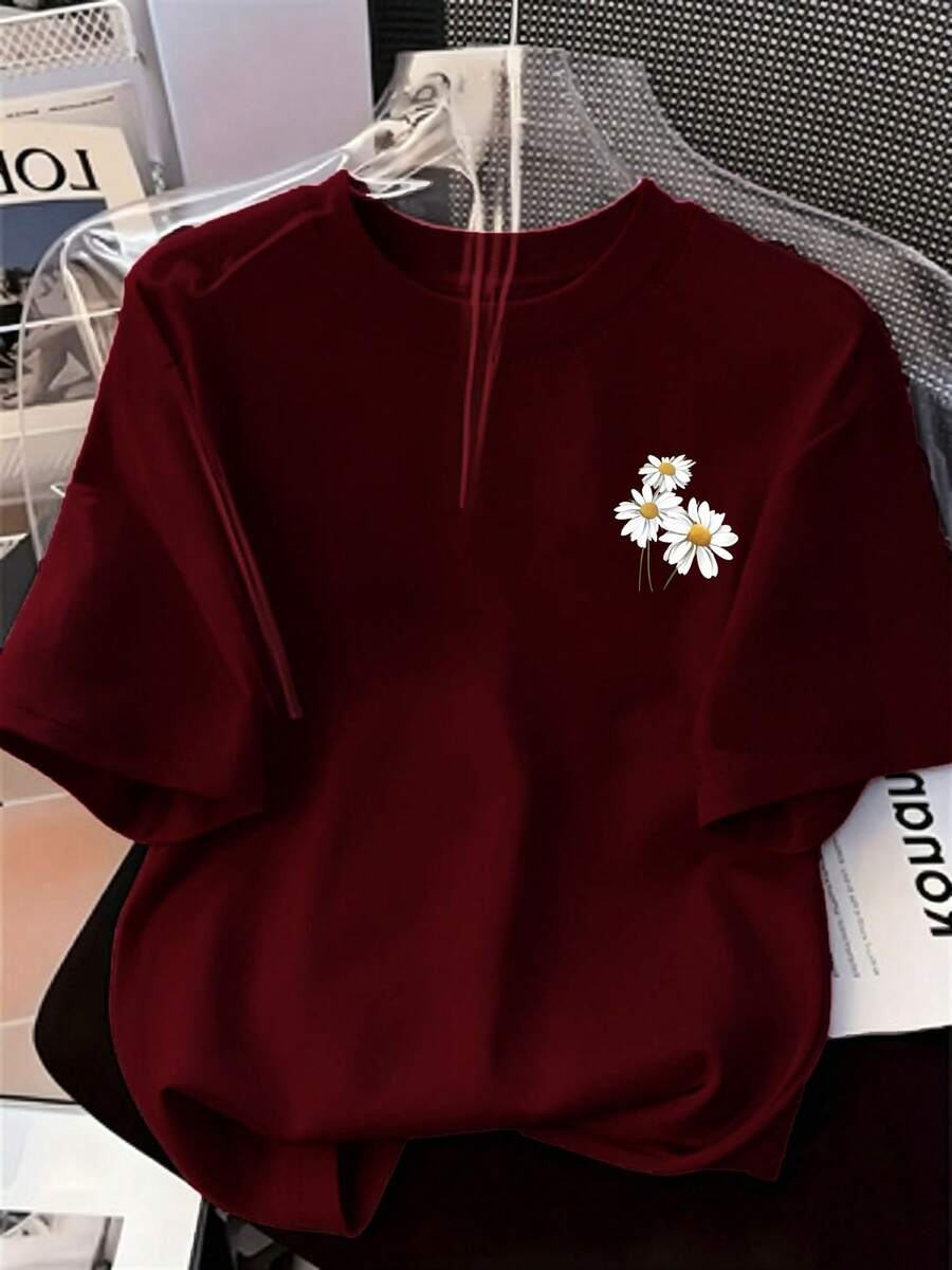 Plus Size Fashionable Women's T-Shirt With Printed Design On Soft And Versatile Fabric. This Short-Sleeved T-Shirt Features An Intricate Daisy Design, Offering Comfortable Wear And A Perfect Fit For Casual Occasions. It's A Stylish Blouse Suitable For Everyone. - 酒紅色 - 查看 1