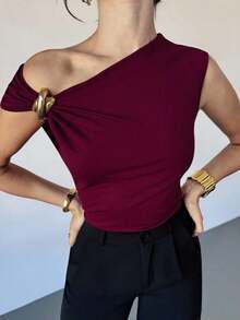 Asymmetrical Off-The-Shoulder Top With Metallic Embellishments, Stylish And Casual, Suitable For Going Out, Parties, And Other Occasions/Autumn For Women/Halloween Costume For Women/Red Christmas T-Shirt/New Year's Top/Elegant Top For Women - 紅玫瑰 - 查看 6