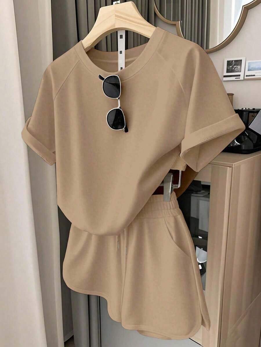 Conjunto deportivo casual para mujer, adecuado para uso diario, temporada de regreso a la escuela, fotografía callejera, imprescindible, atuendo diario, uso al aire libre, campamento, viaje, de moda y con estilo, conjunto de camiseta y pantalones c - Caqui - Ver 1