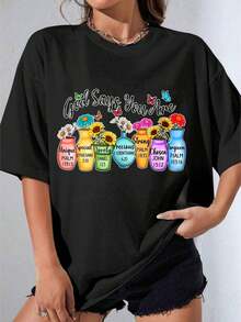 Black And White T-Shirt For Girls, Loose-Fitting T-Shirt For Women, Floral Design With The Phrase "God Says You Are", Vases With Biblical Verses And Butterflies, Inspirational Religious Design For Casual Wear And Religious Outfits, Ideal For Outdoor Parties, 180g Casual Printed T-Shirt. - 黑色 - 查看 7