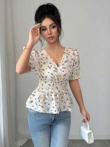 Blusa de mujer con estampado floral rojo sobre base albaricoque, con cintura fruncida y mangas abultadas, elegante y encantadora, adecuada para cumpleaños, carnaval, Día del Trabajo, vuelta al colegio, viajes, playa y estilo callejero en verano - Multicolor - Ver 4