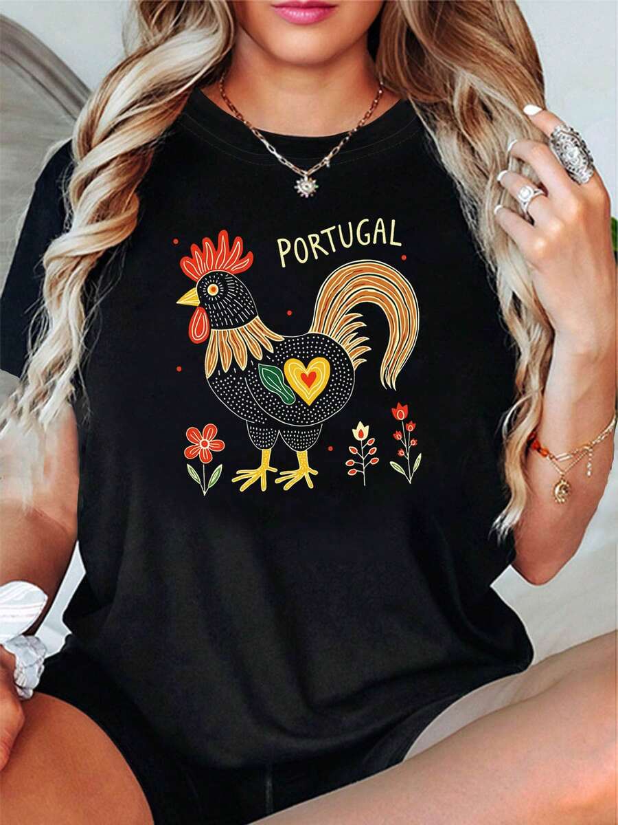 Short-Sleeved T-Shirt With Rooster Heart Print, Special Portuguese Style, Retro European Summer Style, Round Neck, For Daily Wear, Urban Travel, Versatile Commemorative Item, Exotic Style, Festive Atmosphere, Women's Clothing. - 黑色 - 查看 1