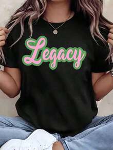Soft, Breathable, And Lightweight For All-Day Comfort. Women's Legacy T-Shirt With Pink And Green Script Print, Crew Neck, Basic Top, Casual Wear, Gift Idea Aka Sorority 220g. Classic Crew Neck With A Relaxed Fit That Flatters All Body Shapes And Is Easy To Pair With Jeans, Shorts, And Leggings. - 白色 - 查看 7