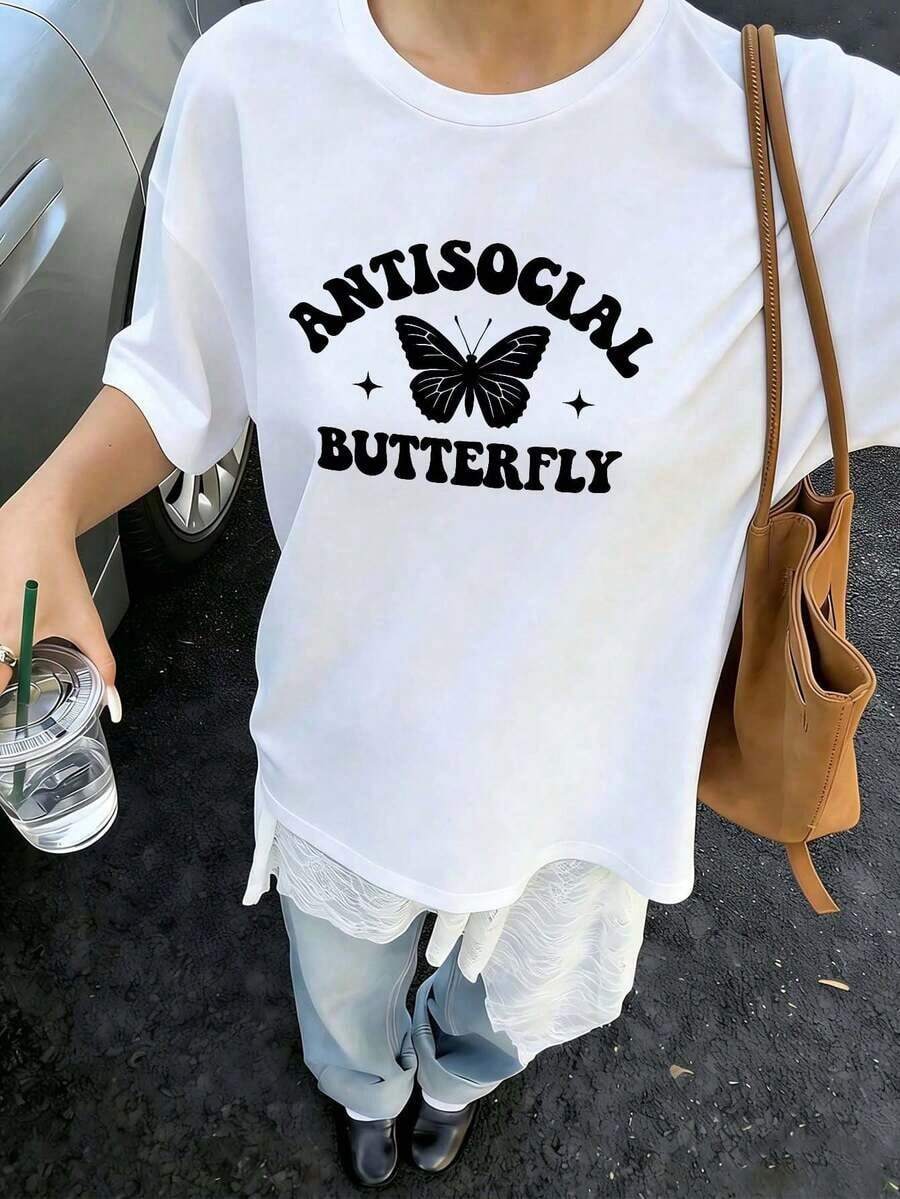 CasualCamiseta Holgada Blanca con Estampado "Antisocial Butterfly" con Mariposa Negra, Cuello Redondo de Manga Corta, Top Casual con Frase Divertida, Ropa Cómoda para Uso Diario y Ocasiones Informales, Estilo Retro ChicMust-have - Blanco - Ver 1
