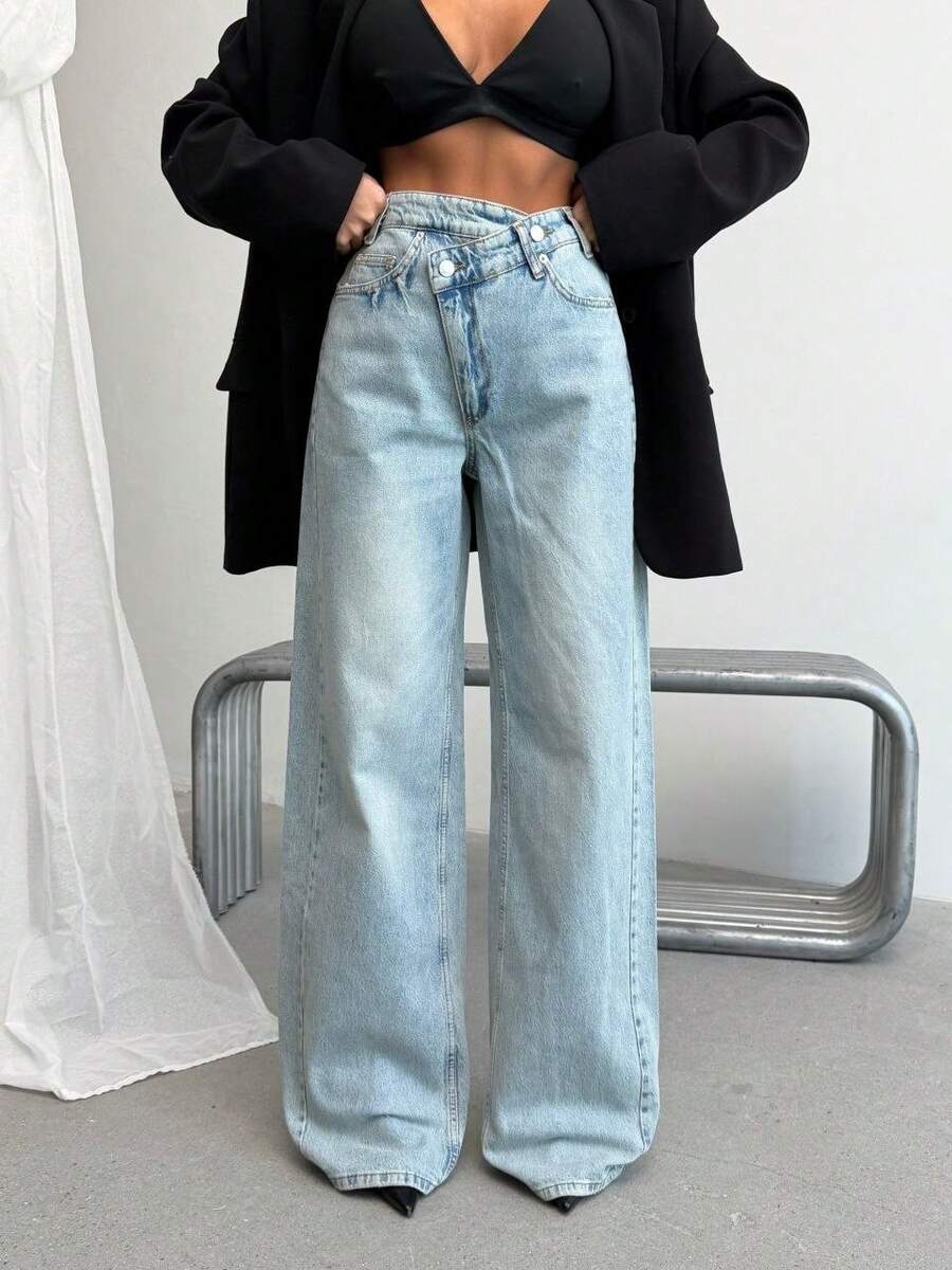 SQUALO Asymmetric Waist Wide Leg Jeans – Light Wash Denim