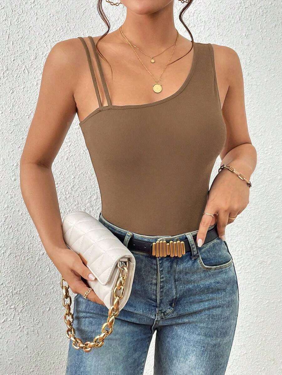 Top unicolor de cuello asimétrico tejido de canalé - Marrón Mocha - Ver 1