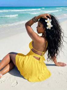 Vestido corto de mujer de crepé blanco con escote halter, encaje, parches y falda paraguas calada, versátil, casual y elegante, adecuado para vacaciones, viajes, playas, zonas costeras, piscinas, yates, tomar el sol, lindo y dulce - Amarillo - Ver 2