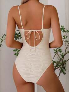 Traje de baño de una pieza para mujer de ajuste ceñido, con tejido texturizado, recogido y con lazo ajustable en la espalda, para uso playero y tiempo libre en verano - Beis - Ver 2