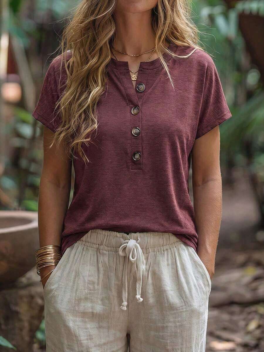 Camiseta casual de mujer de manga corta con botones y media solapa de unicolor - Rojo violeta - Ver 1