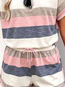 Conjunto de camiseta y pantalones cortos para mujer, diseño de patchwork de mezclilla vintage, top casual elegante para salidas de verano, estampado gráfico, versátil para uso diario, al aire libre, compras, viajes - Rosa - Ver 3
