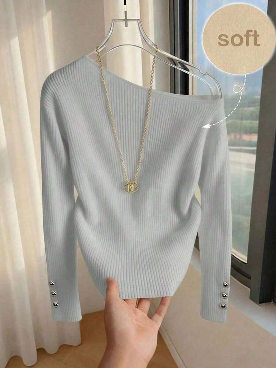 Camiseta de mujer de un solo hombro, con decoración metálica, puños divididos y de unicolor acanalado, con un diseño elegante y versátil, perfecta para el verano, top elegante de mujer, top casual de mujer, ropa de playa, vacaciones de verano, ro - Gris - Ver 1