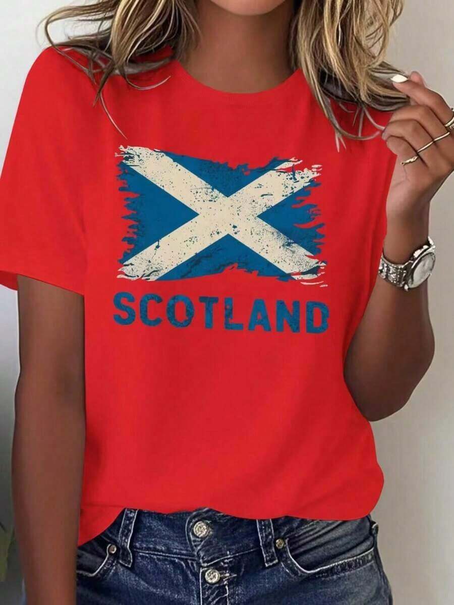 Camiseta Holgada Sencilla Mujer Estilo Moderno 100% Algodón Puro, Camiseta de Manga Corta para Mujer, Camiseta "SCOTLAND" para Mujer – Bandera Saltire Desgastada sobre Fondo Rojo, Diseño Grunge Vintage, Camiseta con Gráfico de Orgullo Nacional Escocés, Esta Camiseta Casual de Cuello Redondo está Diseñada Específicamente para Mujeres y es Lavable a Máquina, lo que la hace perfecta para uso diario casual y para vacaciones. Camiseta Mujer Estampado Gráfico Verano 2026 - Rojo - Ver 1