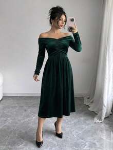 Vestido largo de manga larga ajustado de cintura alta con escote palabra de honor y color sólido - Verde Oscuro - Ver 2