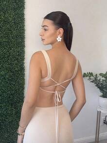 YHHAndrea Bello Vestido de tirantes unicolor de espalda abierta con cordónYHH - Burdeos - Ver 10