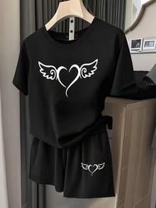 Camiseta negra de manga corta para mujer con diseño de alas de ángel y corazón, cuello redondo, diseño suave y liso (sin pantalones). Estilo casual, fresco y transpirable, atractivo estilo retro urbano, bohemio, estilo "Millennium Spicy Girl", adecuada para el ocio diario y la relajación. - Negro - Ver 8
