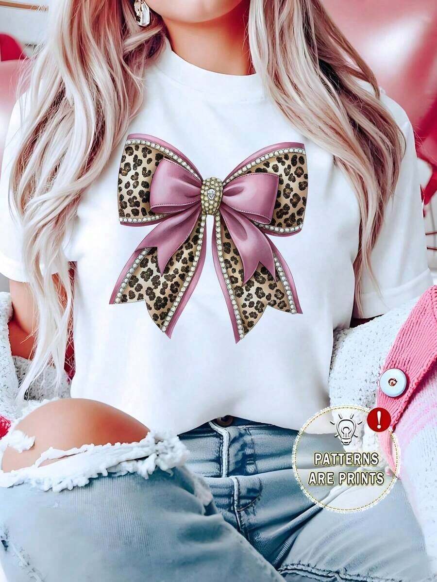 CasualPlayera Blanca para Mujer con Estampado 3D de Moño Grande de Leopardo y Perlas, Camiseta Manga Corta Cuello Redondo de Algodón Suave Estilo Coquette y Glamuroso Moda VeranoMust-have - Blanco - Ver 1