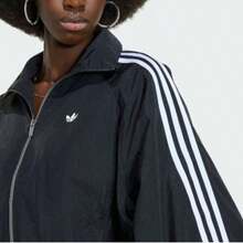 ADIDAS ORIGINALS Women's Spring Fall Cropped Track Jacket, Full Zip Windbreaker With Stand Collar, 3-Stripes Detail, Embroidered Trefoil Logo, Casual Sportswear Outerwear For Daily Wear, Oversized Balloon Sleeve - 黑色 - 查看 5