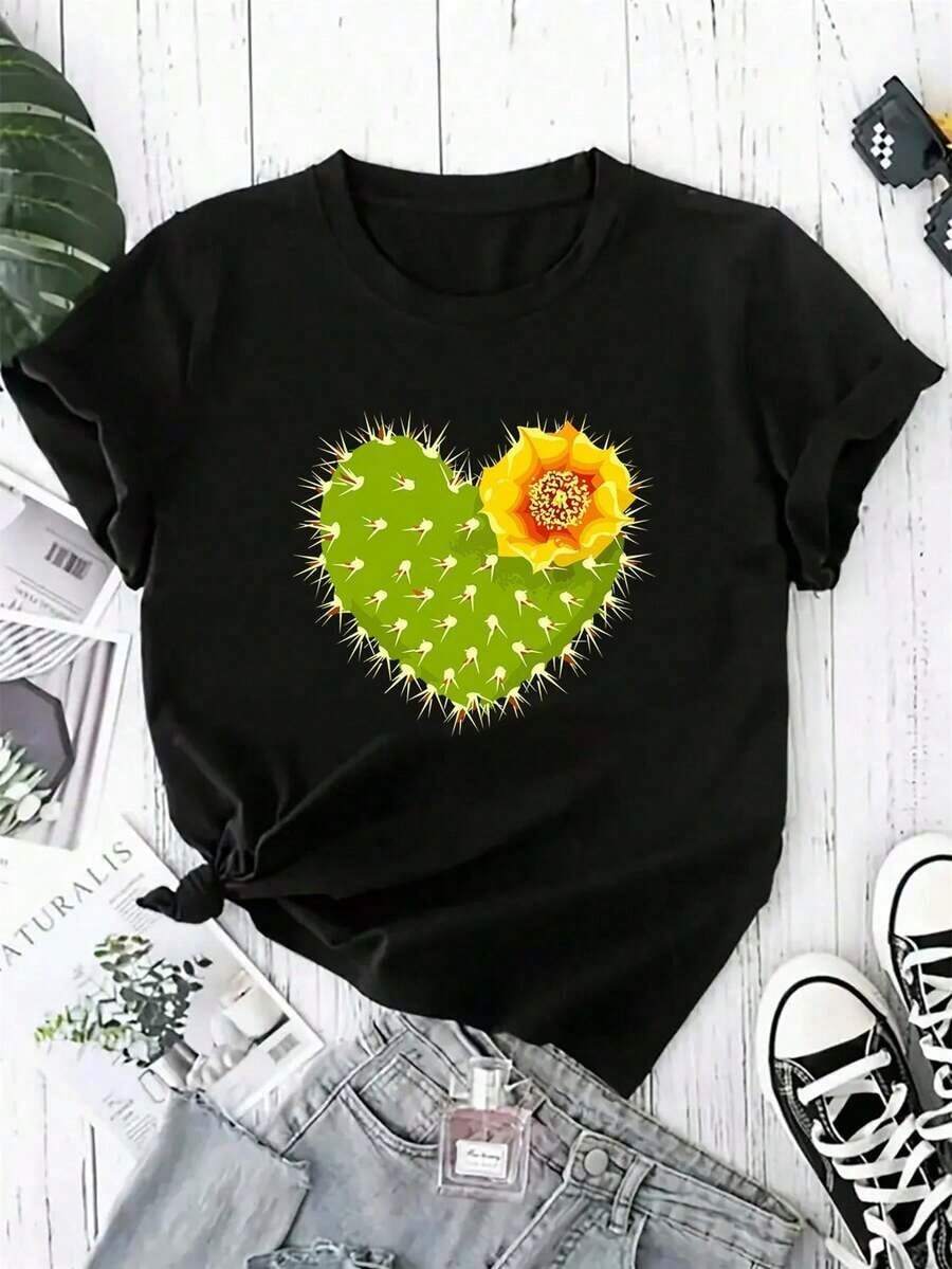 Camiseta negra de manga corta y corte holgado para mujeres de talla grande, con un cómodo estampado de corazón de cactus y flor del desierto, diseñada con un vibrante aplique geométrico para uso en verano. Transpirable y cómoda. - Negro - Ver 1