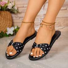 2026 Summer New Fashion Comfortable Versatile Black And White Polka Dot Satin Rhinestone Square Toe Women's Flat Sandals, Casual Outdoor Daily Date Holiday Travel Banquet Party Shoes - Black - View 6