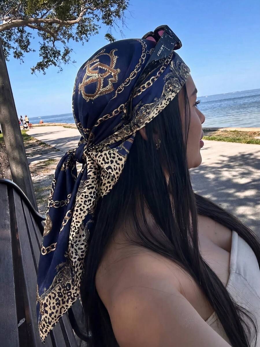 1条复古豹纹链条女士头巾，奢华复古风多功能围巾，可作颈巾、发带、头巾或披肩使用。适合通勤、复古穿搭和日常防晒。 - 藏青色 - 查看 1