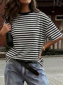 Camiseta casual de mujer  de cuello redondo holgado, camiseta de manga corta de ajuste ceñido con parches a rayas minimalista, adecuada para primavera/verano, ideal para el Día de San Valentín - rayas blancas y negras - Ver 5