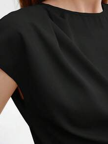 Blusa de satén de corte holgado con mangas acampanadas para mujer, elegante y versátil para ocasiones urbanas románticas, formales, de viaje, como invitada de boda, cumpleaños, casual de negocios, citas, aeropuerto, regreso a clases, uso en la ofi - Negro - Ver 7