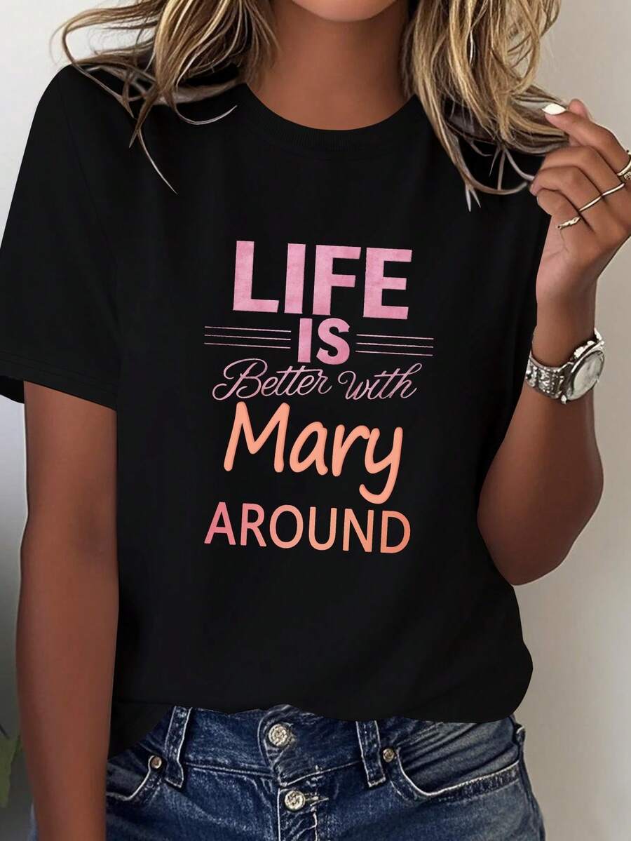 A Women's "Pure" T-Shirt With A Comfortable Cut That Says "Life Is Better With Mary" - 黑色 - 查看 1