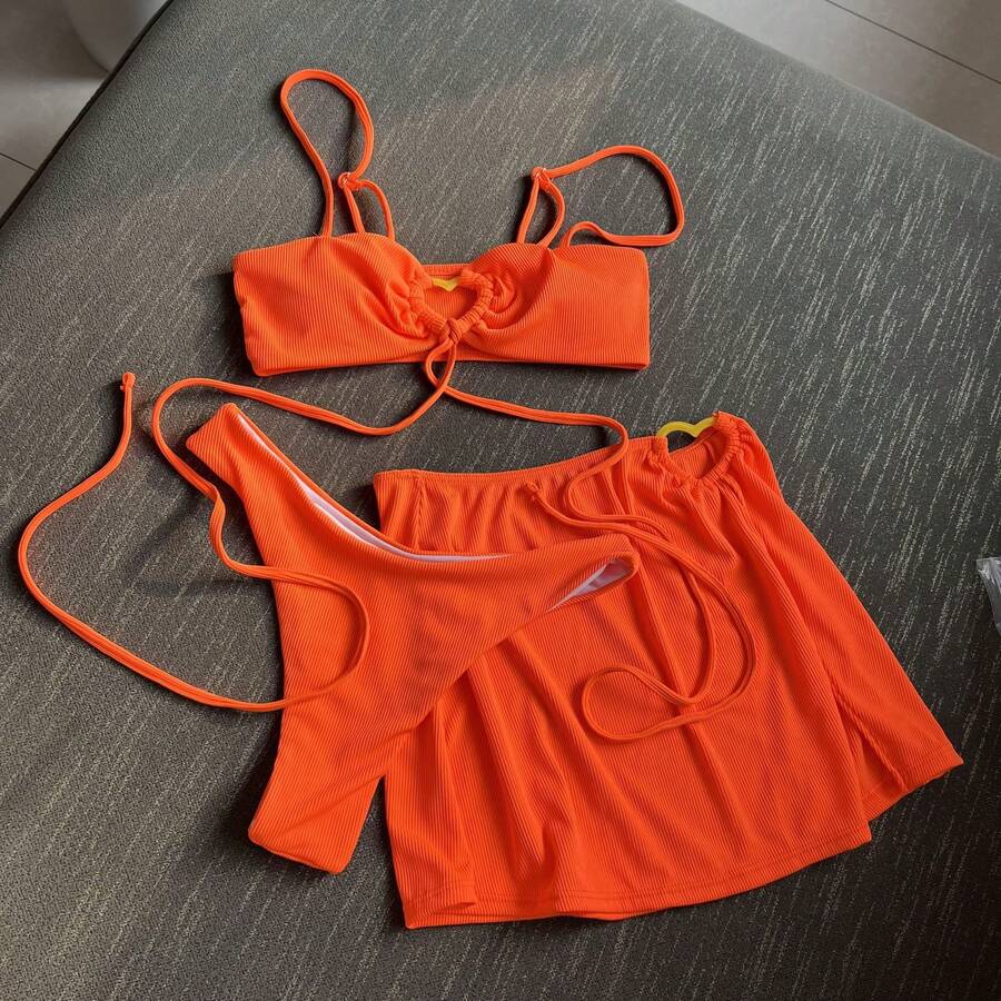 Nuevo traje de baño de tres piezas con diseño acanalado en color sólido. - Naranja - Ver 1
