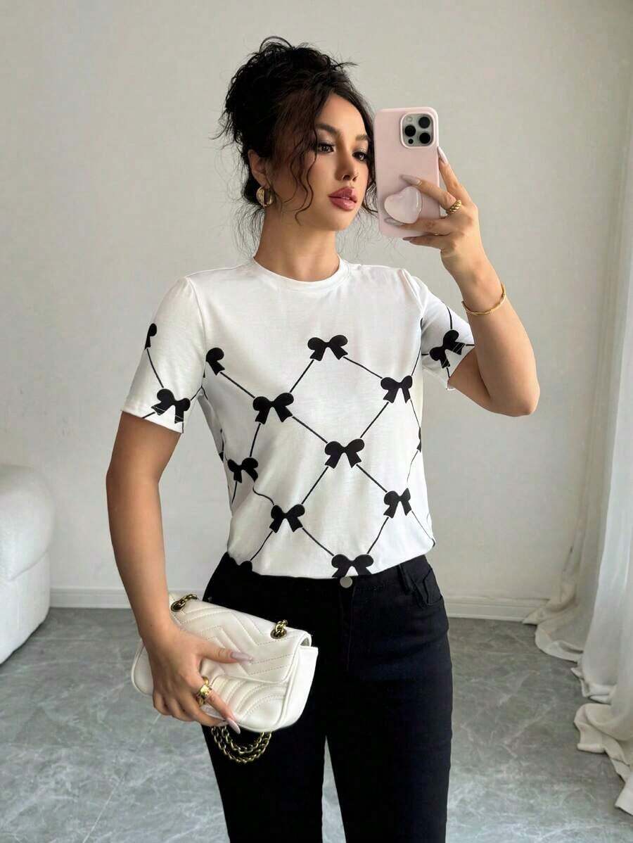 Camiseta casual versátil de rayas con gráficos para mujeres - Blanco y Negro 2 - Ver 1