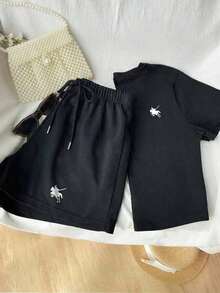 Conjunto de camiseta con estampado de corazón bordado y pantalones cortos de cintura elástica para mujer talla grande, adecuado para deportes al aire libre, gran regalo para mujeres, hermanas, madres, Día de la Madre, Día de San Valentín, conjunto - Negro - Ver 3