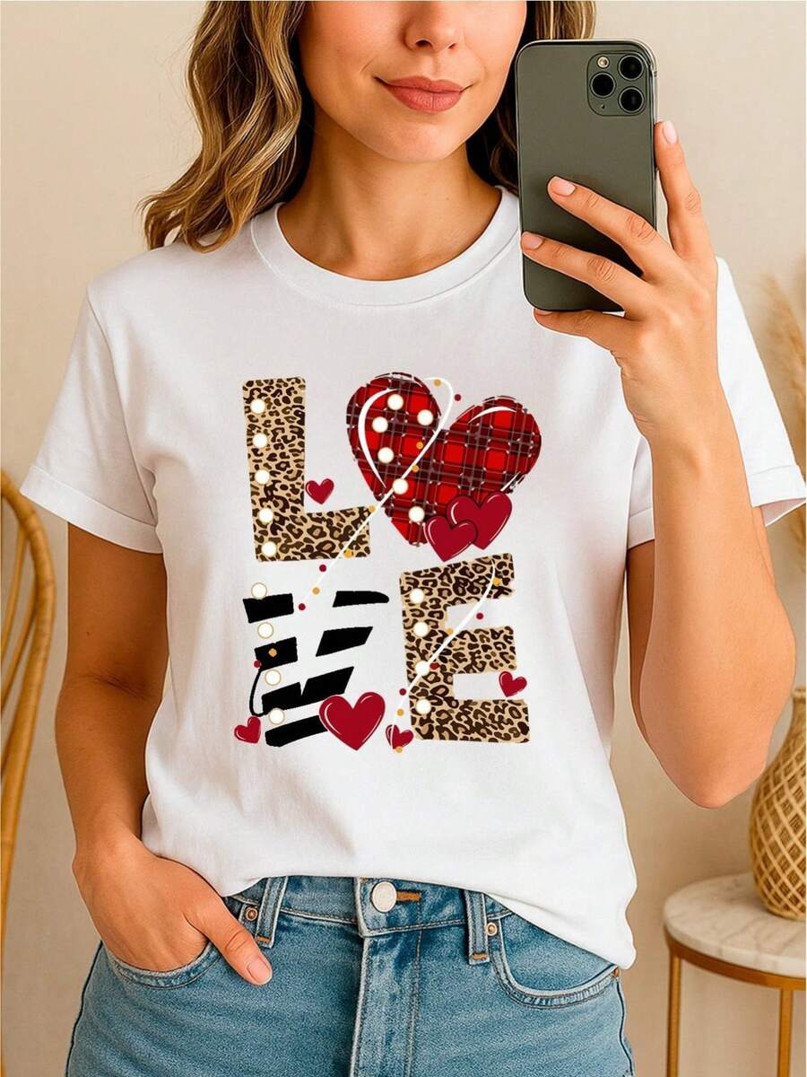 Camiseta 100% con diseño "LOVE" en patrones decorativos - [Blanco] - Ver 1