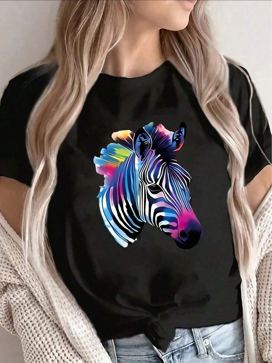 Nuevas llegadas para el verano. Camiseta de manga corta de poliéster con estampado de cebra colorido, ligera y duradera, perfecta para uso casual en casa, oficina o salidas, ajuste cómodo para uso diario. Blusa, camisa > Hermosa. - Negro - Ver 1