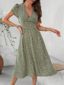 Reflora Vestido midi con estampado floral diminuto, de manga corta, cuello en V y cintura ceñida, con bolsillos, para uso casual diario, tallas grandes para mujeres - Verde - Ver 6